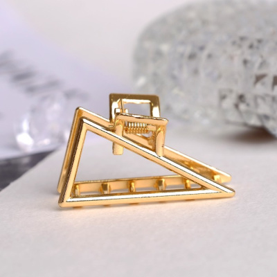 КРАБ ДЛЯ ВОЛОС ЛИБЕРТИ ТРЕУГОЛЬНИК ЗОЛОТО 4СМ фото в интернет-аптеке Склад Лекарств